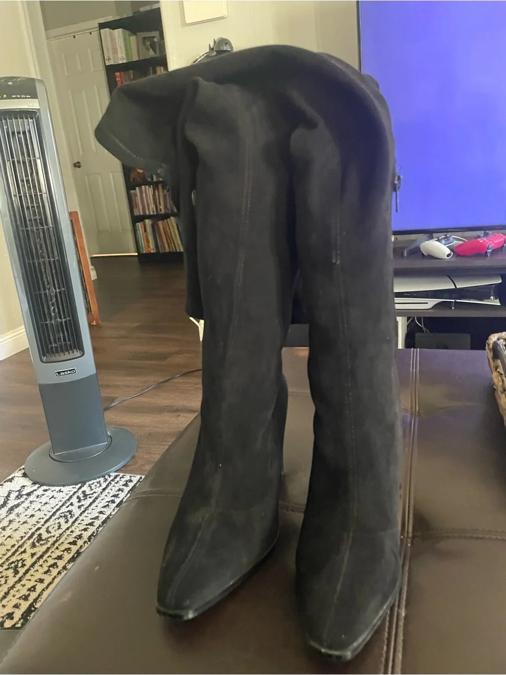 Black faux Suede Knee-High Pointed Toe Boots